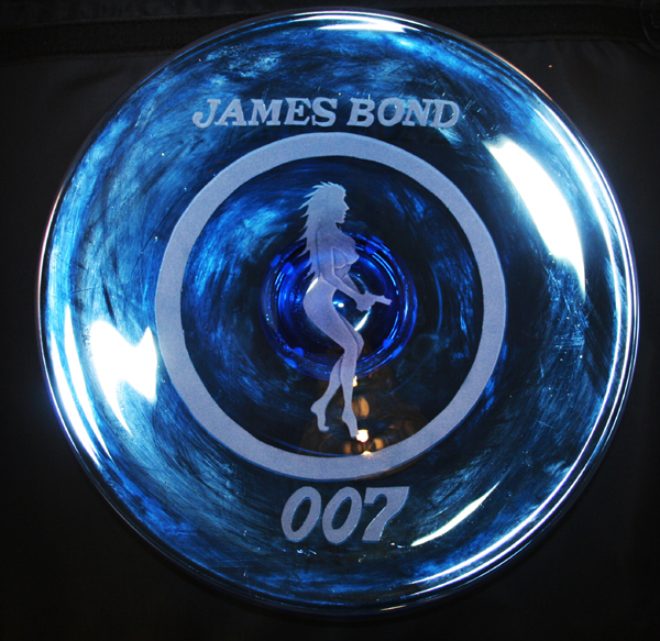 Glass 007 design  James Bond Limited Edition��