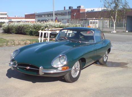 Jaguar E-Type fr�n 1962 ,samma �r som en f�rsta James Bond filmen Dr No kom