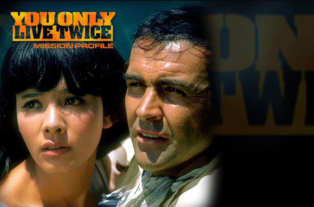 Blofeld, SPECTRE:s toppman, f�rs�ker starta ett k�rnvapenkrig genom att kapa en rysk och en amerikansk rymdkapsel. 