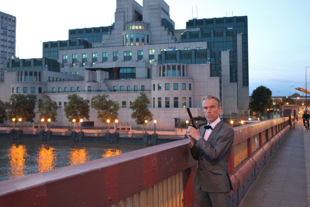  JAMES BOND (GUNNAR SCH�FER ) IN FRONT OF LONDON MI 6 OFFICE MI6 HQ - The Home of James Bond 007.