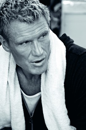  Actionhj�lte och f�rfattare till nya boken Fit Forever Dolph Lundgren