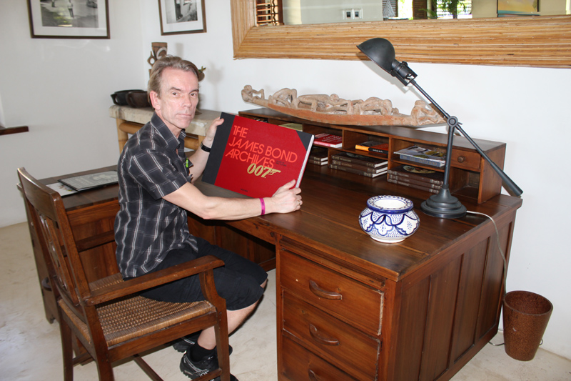 James Bond (Gunnar Sch�fer) to visit Ian Flemings house Goldeneye, Jamaica..