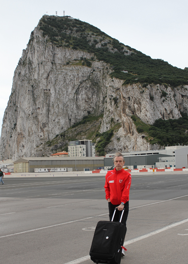 James Bond Gunnar Sch�fer  avrives at the Gibraltar Rock, here on in front of the Airport.