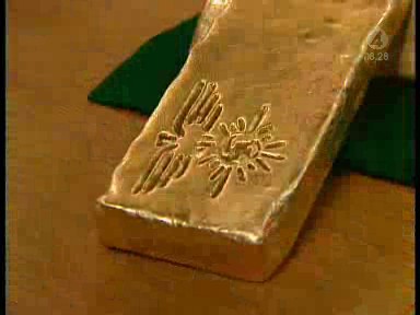 007 James Bond Goldfinger, Lost Stock, German Gold Bar   It is a Goldbar of the "Secret Lake Toplitz Lost Nazi Private Gold." These Gold bars in realty were lost at the end of World War II & never found to this day. However pictures, documentation & films exist with these Gold Bars included. In "Goldfinger" 007 uses this rare gold bar as bait to play golf with the enemy by the same name he of course wins & at the payoff Goldfinger warns him about interfearing. It is at this point Odd Job Throws his hat & slices the Statues head off.�It is a Goldbar of the "Secret Lake Toplitz Lost Nazi Private Gold." These Gold bars in realty were lost at the end of World War II & never found to this day. However pictures, documentation & films exist with these Gold Bars included. In "Goldfinger" 007 uses this rare gold bar as bait to play golf with the enemy by the same name he of course wins & at the payoff Goldfinger warns him about interfearing. It is at this point Odd Job Throws his hat & slices the Statues head off.�