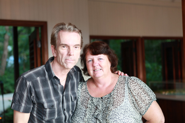 General Manager Jenny Wood here with President Mr James Bond Gunnar Sch�fer from Sweden Nybro and James Bond 007 Museum