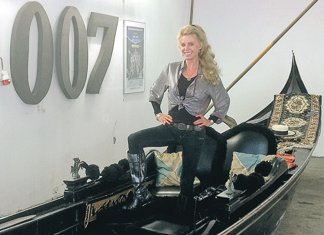 Bondgirl from Octopussy 1983  Kristina Wayborn  Britt-Inger Johansson, with James Gunnar Sch�fer  Bond in James Bond 007 Museum Sweden Nybro, here with La Gondola from Moonraker 1979.